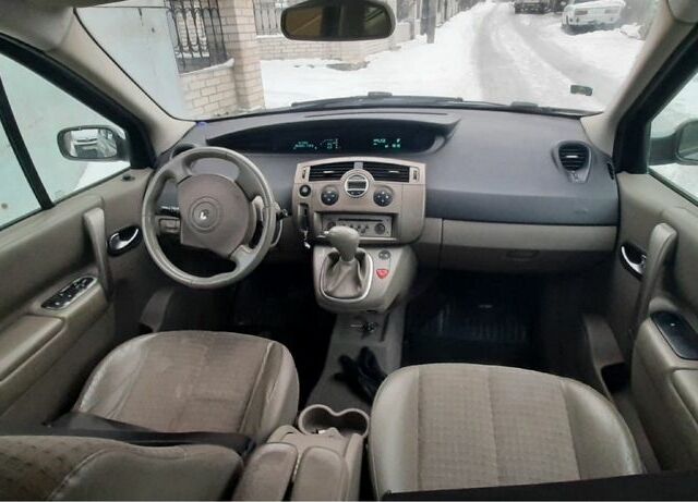 Рено Сценик II 2003 в Жмеренке на Automoto.ua Зеленый Рено Сценик II, объемом двигателя 2 л и пробегом 258 тыс. км за 4459 $, фото 1 на Automoto.ua