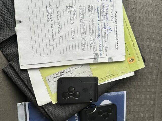 Рено Сценик II 2006 в Луцке на Automoto.ua Зеленый Рено Сценик II, объемом двигателя 1.5 л и пробегом 380 тыс. км за 4000 $, фото 6 на Automoto.ua