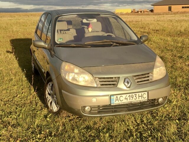Зеленый Рено Сценик II, объемом двигателя 2 л и пробегом 258 тыс. км за 4800 $, фото 2 на Automoto.ua