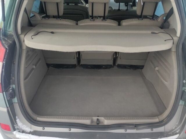 Зелений Рено Сценік II, об'ємом двигуна 2 л та пробігом 259 тис. км за 4200 $, фото 5 на Automoto.ua