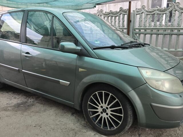 Рено Сценик II 2004 в Павлограде на Automoto.ua Зеленый Рено Сценик II, объемом двигателя 2 л и пробегом 190 тыс. км за 4500 $, фото 6 на Automoto.ua