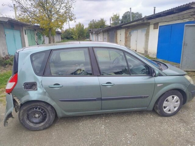 Рено Сценик II 2006 в Бурштыне на Automoto.ua Зеленый Рено Сценик II, объемом двигателя 1.6 л и пробегом 199 тыс. км за 2500 $, фото 2 на Automoto.ua