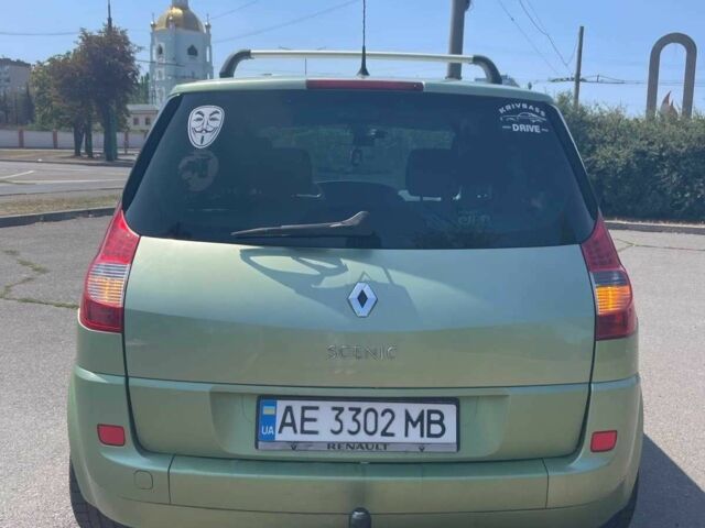Зелений Рено Сценік II, об'ємом двигуна 2 л та пробігом 282 тис. км за 4000 $, фото 3 на Automoto.ua