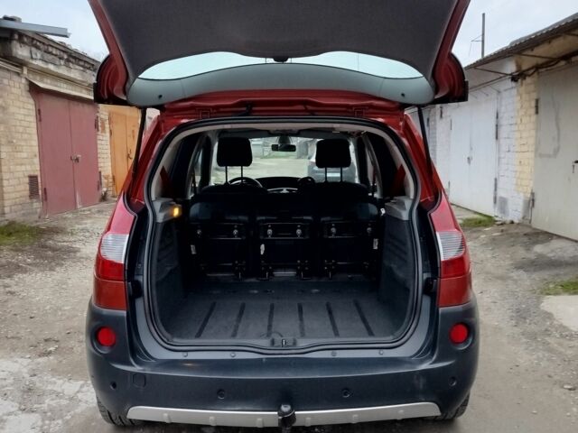 Оранжевый Рено Сценик II, объемом двигателя 2 л и пробегом 171 тыс. км за 6250 $, фото 19 на Automoto.ua