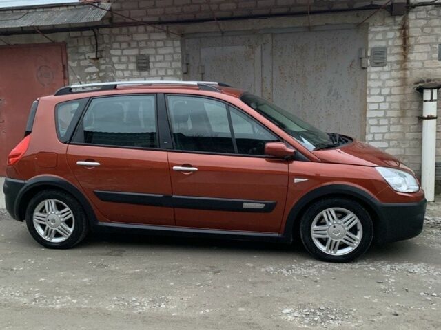 Оранжевый Рено Сценик II, объемом двигателя 2 л и пробегом 171 тыс. км за 6250 $, фото 12 на Automoto.ua