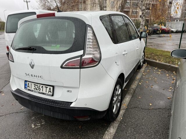 Белый Рено Сценик III, объемом двигателя 1.5 л и пробегом 295 тыс. км за 5750 $, фото 7 на Automoto.ua