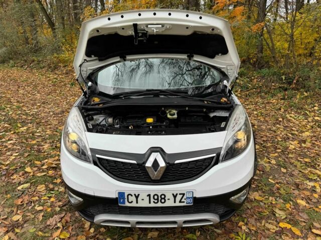 Білий Рено Сценік III, об'ємом двигуна 1.6 л та пробігом 211 тис. км за 9200 $, фото 16 на Automoto.ua