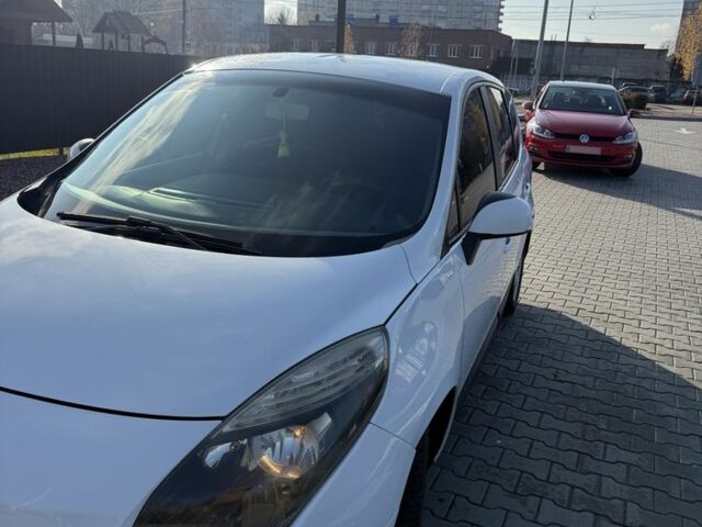 Белый Рено Сценик III, объемом двигателя 1.5 л и пробегом 390 тыс. км за 4900 $, фото 14 на Automoto.ua