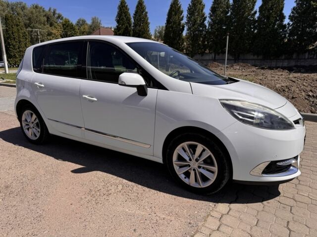 Білий Рено Сценік III, об'ємом двигуна 1.5 л та пробігом 251 тис. км за 7800 $, фото 1 на Automoto.ua