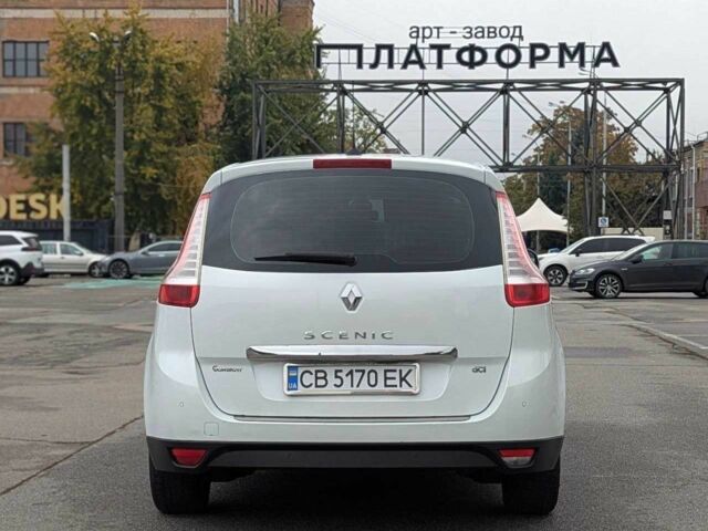 Білий Рено Сценік III, об'ємом двигуна 1.5 л та пробігом 280 тис. км за 8500 $, фото 5 на Automoto.ua
