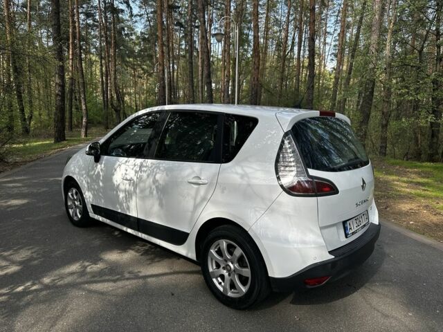 Белый Рено Сценик III, объемом двигателя 1.5 л и пробегом 290 тыс. км за 5850 $, фото 1 на Automoto.ua