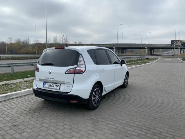 Белый Рено Сценик III, объемом двигателя 1.5 л и пробегом 188 тыс. км за 7800 $, фото 6 на Automoto.ua