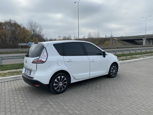 Белый Рено Сценик III, объемом двигателя 1.5 л и пробегом 188 тыс. км за 7800 $, фото 7 на Automoto.ua