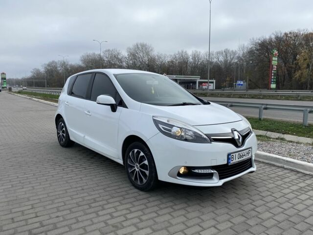 Белый Рено Сценик III, объемом двигателя 1.5 л и пробегом 188 тыс. км за 7800 $, фото 9 на Automoto.ua