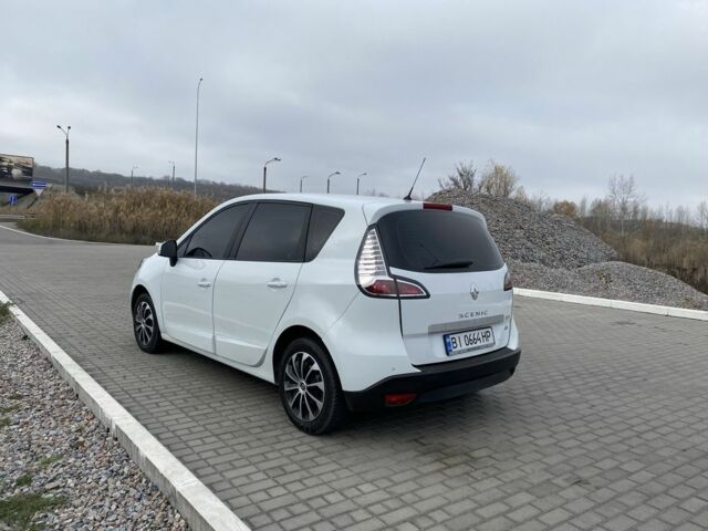 Белый Рено Сценик III, объемом двигателя 1.5 л и пробегом 188 тыс. км за 7800 $, фото 3 на Automoto.ua