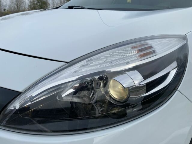 Белый Рено Сценик III, объемом двигателя 1.5 л и пробегом 188 тыс. км за 7800 $, фото 22 на Automoto.ua