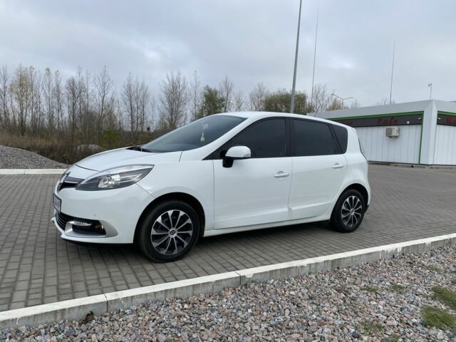 Белый Рено Сценик III, объемом двигателя 1.5 л и пробегом 188 тыс. км за 7800 $, фото 1 на Automoto.ua