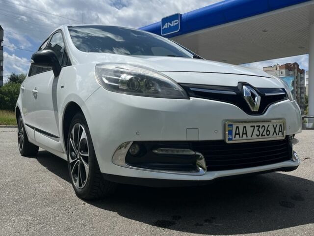 Белый Рено Сценик III, объемом двигателя 1.5 л и пробегом 280 тыс. км за 8900 $, фото 8 на Automoto.ua