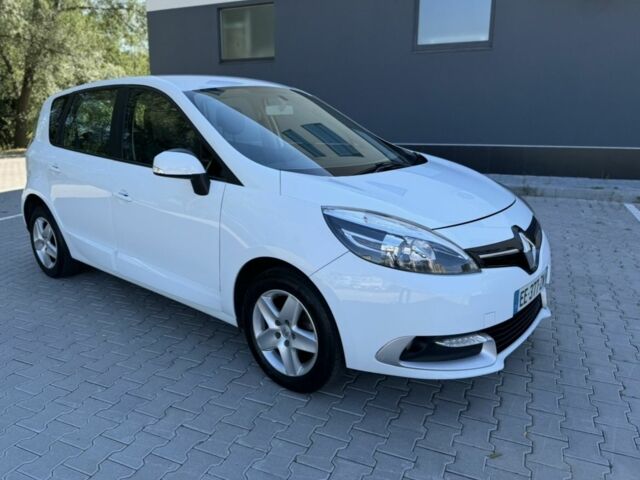 Белый Рено Сценик III, объемом двигателя 1 л и пробегом 205 тыс. км за 9850 $, фото 1 на Automoto.ua