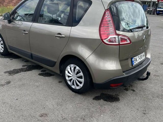Бежевий Рено Сценік III, об'ємом двигуна 1.6 л та пробігом 222 тис. км за 6900 $, фото 4 на Automoto.ua