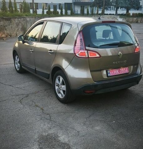 Бежевый Рено Сценик III, объемом двигателя 1.5 л и пробегом 216 тыс. км за 7400 $, фото 4 на Automoto.ua