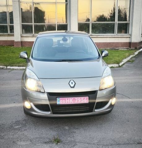 Бежевый Рено Сценик III, объемом двигателя 1.5 л и пробегом 216 тыс. км за 7400 $, фото 7 на Automoto.ua