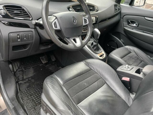 Бежевый Рено Сценик III, объемом двигателя 1.5 л и пробегом 149 тыс. км за 10600 $, фото 19 на Automoto.ua