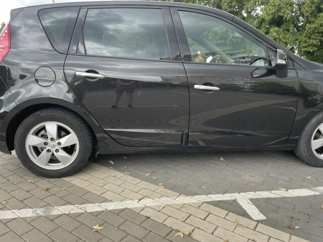 Черный Рено Сценик III, объемом двигателя 1.5 л и пробегом 263 тыс. км за 6300 $, фото 3 на Automoto.ua