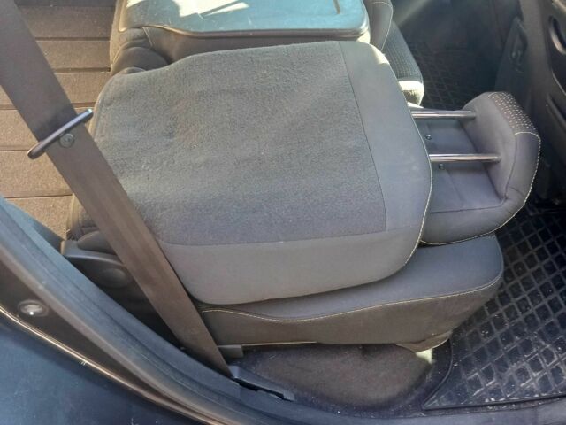 Черный Рено Сценик III, объемом двигателя 1.4 л и пробегом 250 тыс. км за 6500 $, фото 9 на Automoto.ua