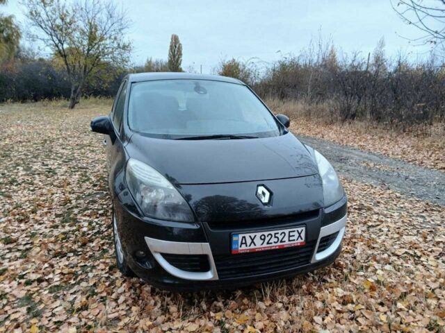 Черный Рено Сценик III, объемом двигателя 1.4 л и пробегом 125 тыс. км за 7200 $, фото 5 на Automoto.ua