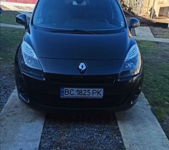 Черный Рено Сценик III, объемом двигателя 1.9 л и пробегом 215 тыс. км за 7400 $, фото 8 на Automoto.ua