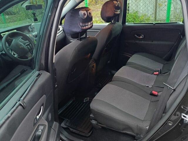 Черный Рено Сценик III, объемом двигателя 1.4 л и пробегом 238 тыс. км за 7800 $, фото 4 на Automoto.ua