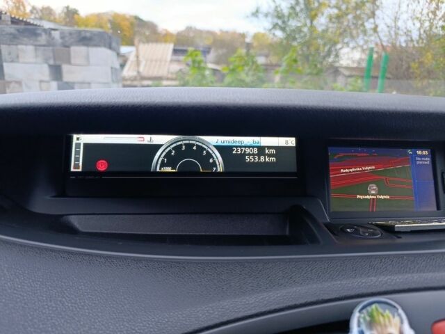 Черный Рено Сценик III, объемом двигателя 1.4 л и пробегом 238 тыс. км за 7800 $, фото 3 на Automoto.ua