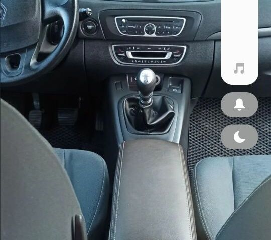 Черный Рено Сценик III, объемом двигателя 1.9 л и пробегом 215 тыс. км за 7400 $, фото 15 на Automoto.ua