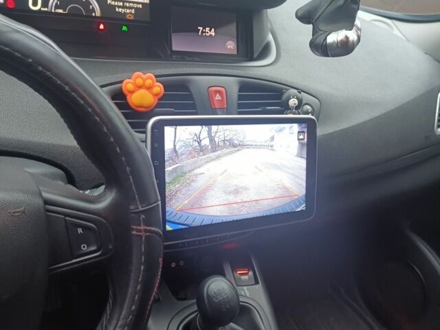 Черный Рено Сценик III, объемом двигателя 1.5 л и пробегом 207 тыс. км за 7100 $, фото 5 на Automoto.ua