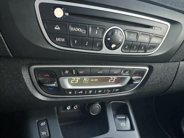 Черный Рено Сценик III, объемом двигателя 0 л и пробегом 277 тыс. км за 6750 $, фото 9 на Automoto.ua