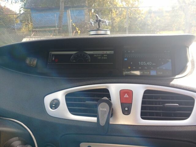 Чорний Рено Сценік III, об'ємом двигуна 1.6 л та пробігом 262 тис. км за 6999 $, фото 7 на Automoto.ua