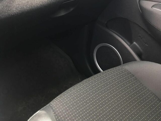 Чорний Рено Сценік III, об'ємом двигуна 2 л та пробігом 245 тис. км за 7800 $, фото 3 на Automoto.ua