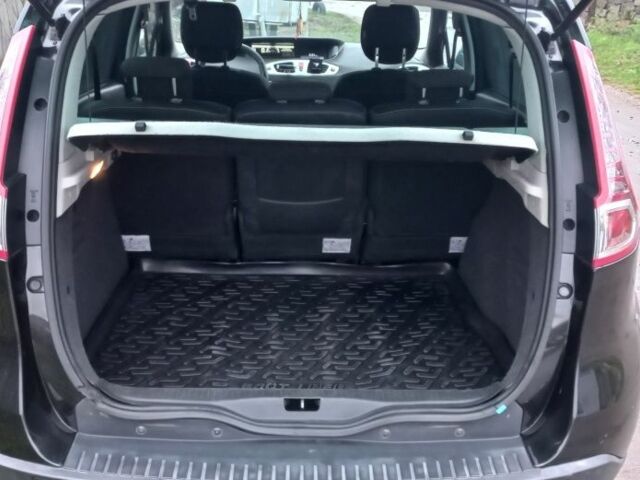 Черный Рено Сценик III, объемом двигателя 1.5 л и пробегом 290 тыс. км за 6450 $, фото 2 на Automoto.ua