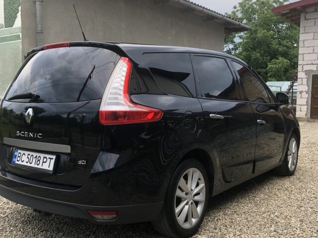 Чорний Рено Сценік III, об'ємом двигуна 1.5 л та пробігом 307 тис. км за 7250 $, фото 4 на Automoto.ua