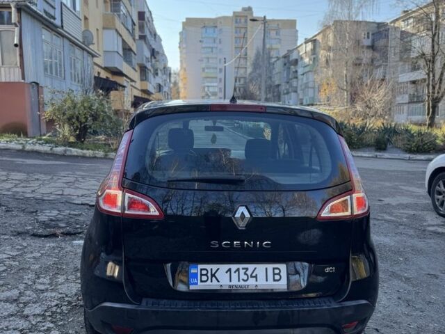 Черный Рено Сценик III, объемом двигателя 1.5 л и пробегом 300 тыс. км за 5100 $, фото 3 на Automoto.ua