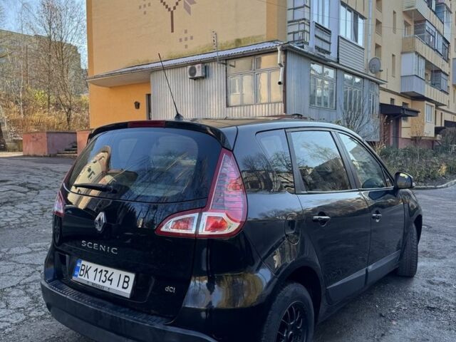 Черный Рено Сценик III, объемом двигателя 1.5 л и пробегом 300 тыс. км за 5100 $, фото 2 на Automoto.ua