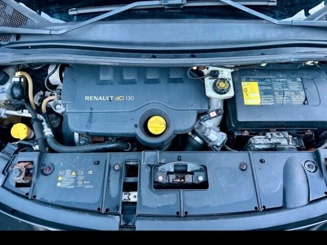 Черный Рено Сценик III, объемом двигателя 0 л и пробегом 300 тыс. км за 3800 $, фото 6 на Automoto.ua