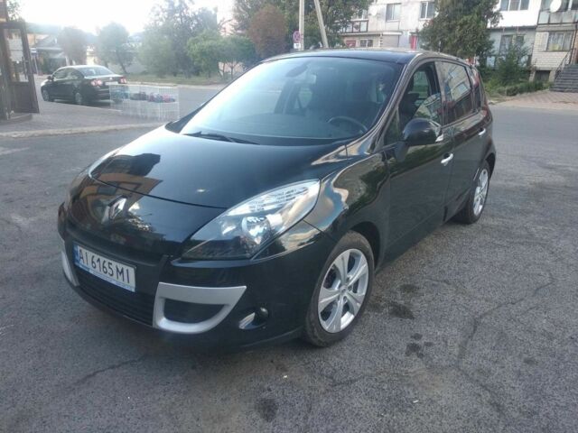 Рено Сценік III 2011 у Гайвороне на Automoto.ua Чорний Рено Сценік III, об'ємом двигуна 1.5 л та пробігом 271 тис. км за 6999 $, фото 6 на Automoto.ua