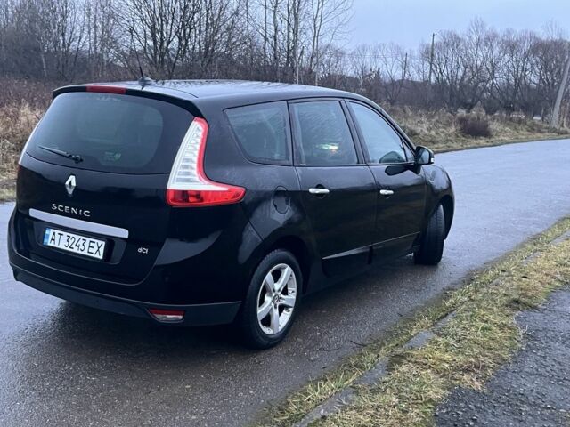 Чорний Рено Сценік III, об'ємом двигуна 1.5 л та пробігом 317 тис. км за 5250 $, фото 4 на Automoto.ua