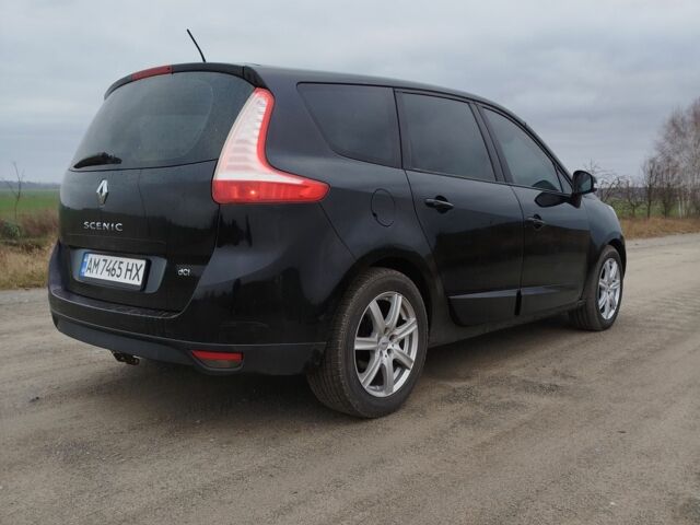 Черный Рено Сценик III, объемом двигателя 0 л и пробегом 398 тыс. км за 7200 $, фото 11 на Automoto.ua