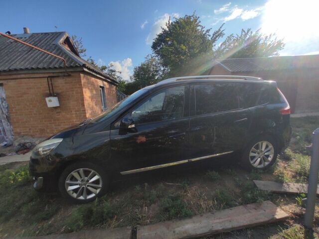 Чорний Рено Сценік III, об'ємом двигуна 1.6 л та пробігом 203 тис. км за 9000 $, фото 1 на Automoto.ua