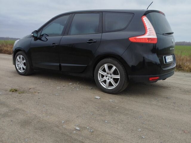 Черный Рено Сценик III, объемом двигателя 0 л и пробегом 398 тыс. км за 7200 $, фото 10 на Automoto.ua