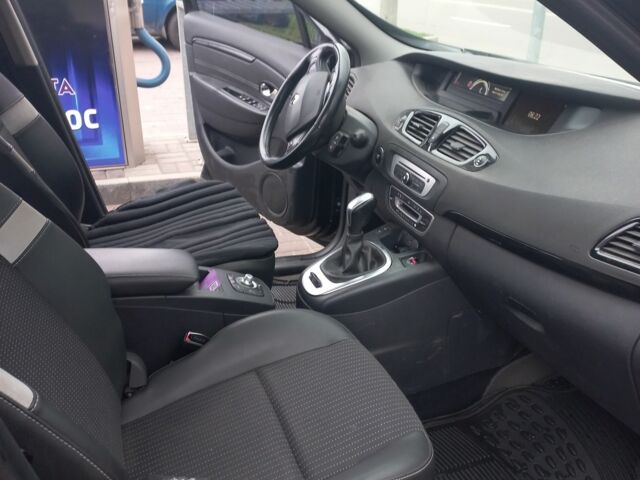 Черный Рено Сценик III, объемом двигателя 1.5 л и пробегом 305 тыс. км за 8200 $, фото 8 на Automoto.ua