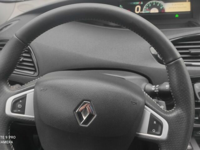 Черный Рено Сценик III, объемом двигателя 1.5 л и пробегом 265 тыс. км за 6500 $, фото 7 на Automoto.ua